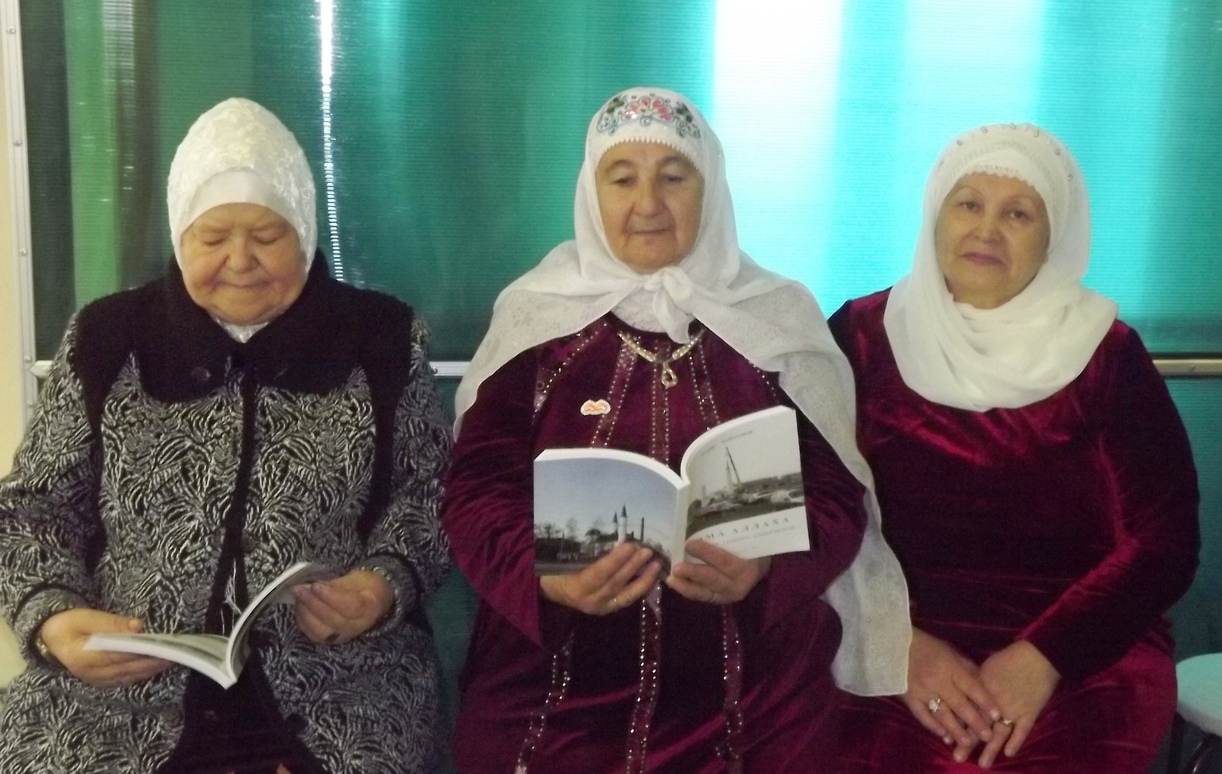 В Ишеевской мечети презентована книга «Дома Аллаха на земле Синбиро-Ульяновской»